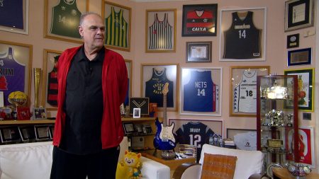 Oscar Schmidt revela sentimento difícil ao descobrir câncer no cérebro