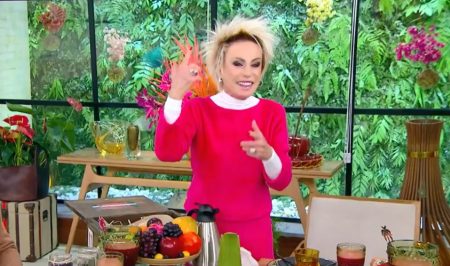 Ana Maria Braga come minhoca ao vivo e deixa Louro Mané chocado