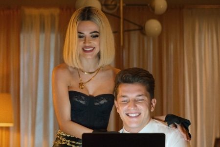 No elenco de Maldivas, Klebber Toledo elogia o trabalho de Manu Gavassi