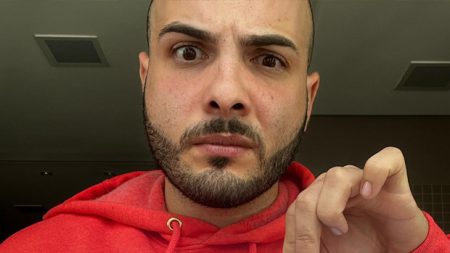 Ex-BBB Mahmoud Baydoun divide opiniões ao usar assalto para vender cursos