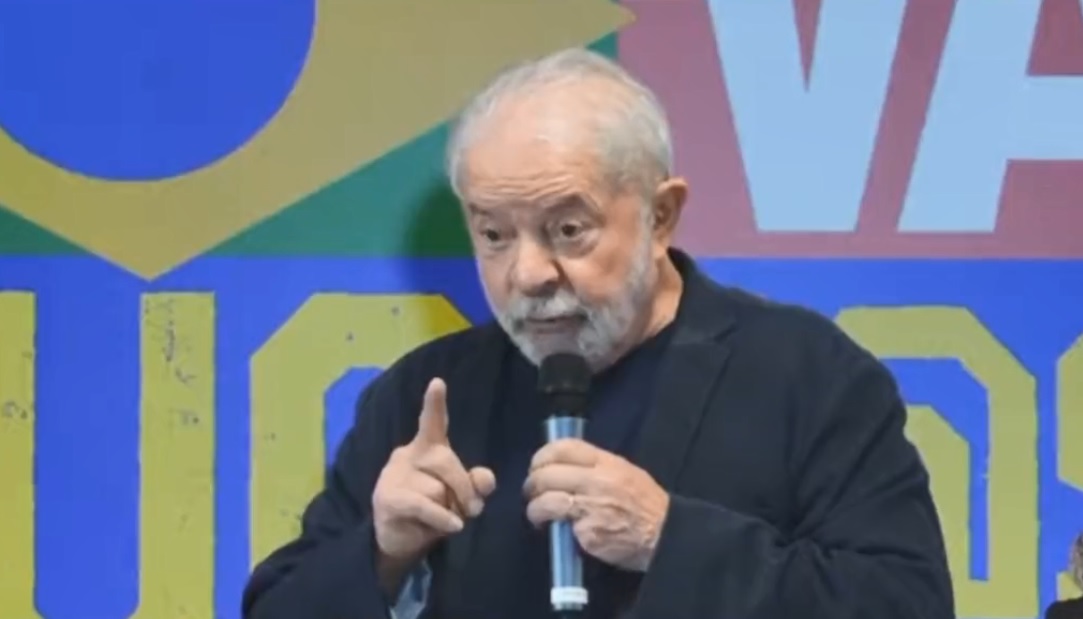 Em discurso, Lula cita Maria Bruaca de Pantanal e web se manifesta