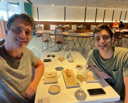 Marcio Garcia comemora formatura do filho mais velho: “Orgulho da família”