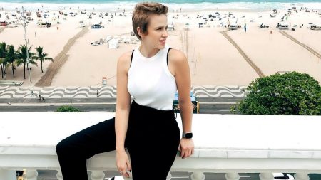 Marcella Rica ressalta importância do respeito na comunidade LGBTQIAP+