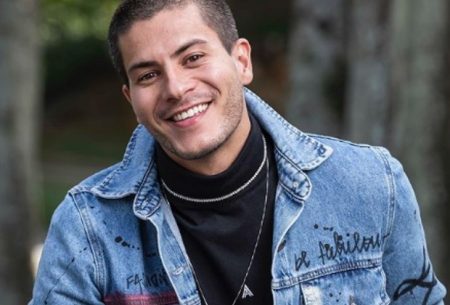 Arthur Aguiar se oferece para apresentar programa no Multishow e recebe negativa