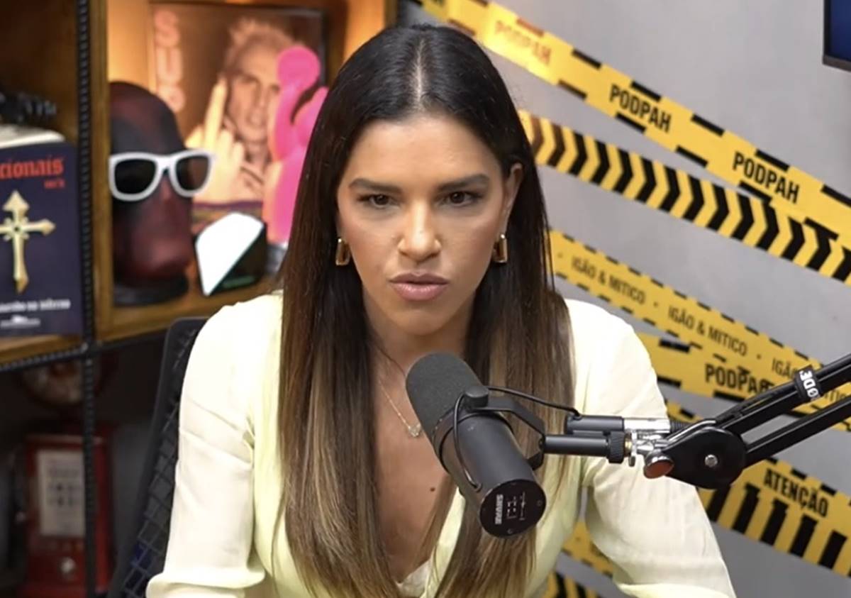 Mariana Rios fica irritada com jornalista por causa de manchete sobre o Ilha Record