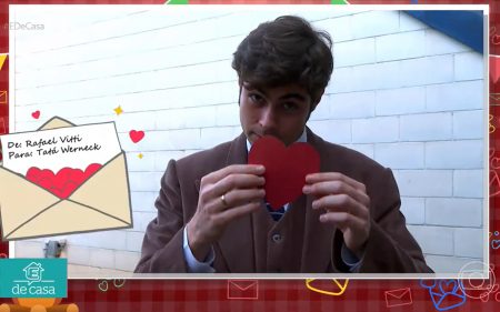 Rafael Vitti se declara para Tatá Werneck em programa da Globo