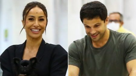 Filha de Sabrina Sato e Duda Nagle dá show de simpatia com os pais em flagra