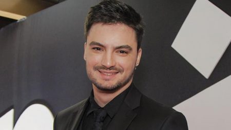 Felipe Neto supera solteirice e abre intimidades de sua vida amorosa