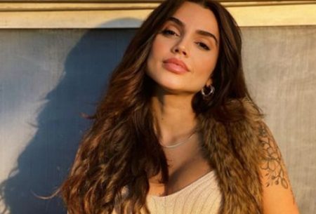 Ex-BBB Paula Amorim encanta seguidores ao revelar look junino do filho