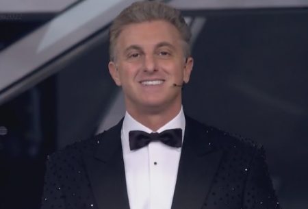 Final da Dança dos Famosos encanta com apresentação de Luciano Huck e Eva