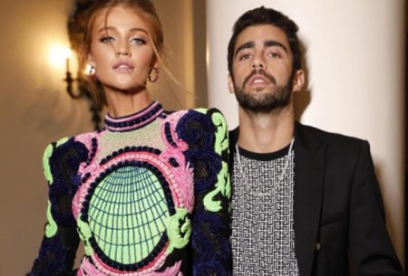 Cintia Dicker curte dia em shopping com filha de Pedro Scooby