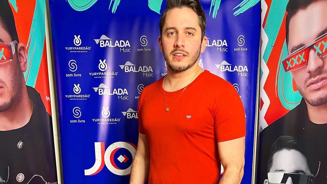 Após polêmica com ex-esposa, Jonas Esticado não comparece a show