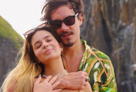Eliezer rebate críticas de internautas sobre romance com Viih Tube