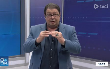 Emissora afasta apresentador após atitude inaceitável: “Oportunistas”