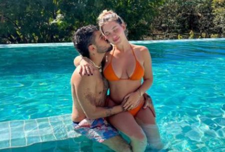 Virgínia Fonseca exibe barriguinha ao posar de biquíni e Zé Felipe reage