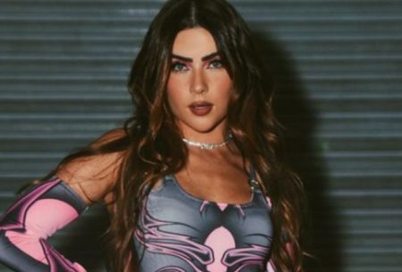Jade Picon mostra trecho de treino dentro da sauna e faz confissão