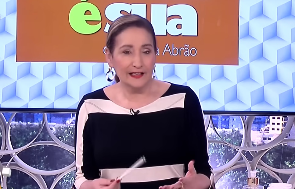 Sonia Abrão agradece apresentadores concorrentes pelo apoio após ser internada