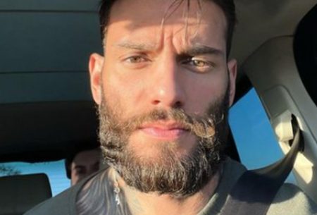 Lucas Lucco viraliza ao pegar carona com grupo de fãs após show