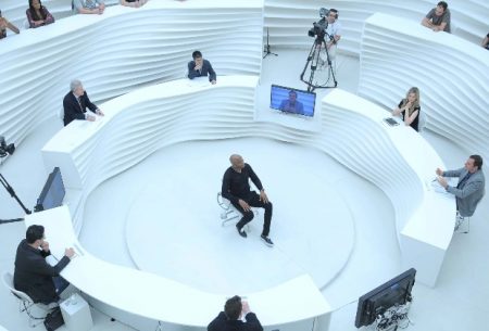 Após o Jornal Nacional, TV Cultura faz sorteio e define 1º presidenciável no Roda Viva
