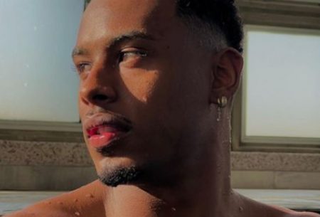 Paulo André surpreende ao mostrar talento na música e web rasga elogios: “Voz linda”