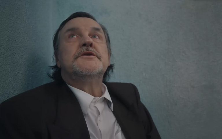 Matias (Antonio Calloni) em Além da Ilusão