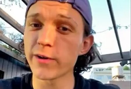 Tom Holland revela motivo de abandonar as redes sociais