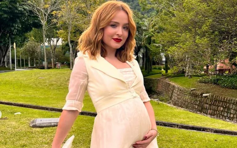 Isadora (Larissa Manoela) em Além da Ilusão