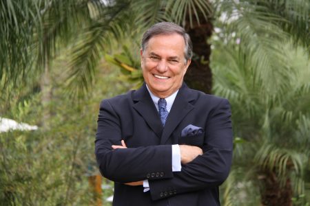 Ronnie Von acerta com novo canal após três anos fora da TV