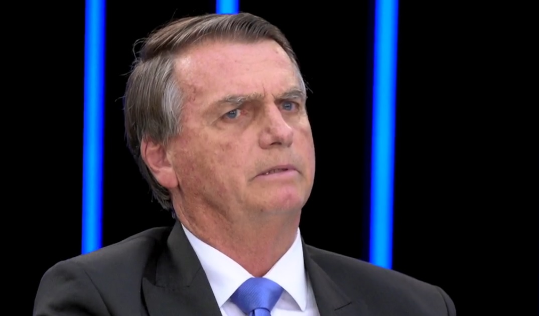 Bolsonaro põe fim a suspense e decide não ir a debate na Band