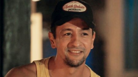 Irandhir Santos ganha festa surpresa de aniversário e seguidor repara em detalhe especial