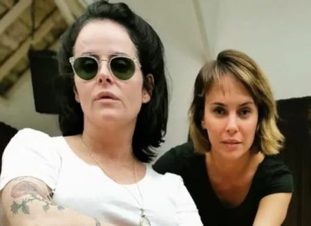Fernanda Nobre lamenta 3 anos da morte de Fernanda Young: “Saudade”