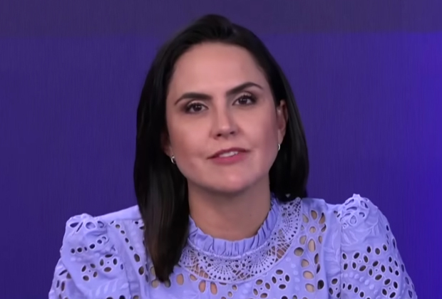 Rosto de Bolsonaro na TV, Carla Cecato é demitida da Jovem Pan