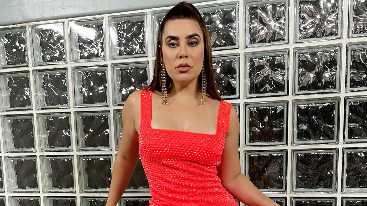 Naiara Azevedo afirma que foi esnobada por cantor famoso e narra dia decepcionante