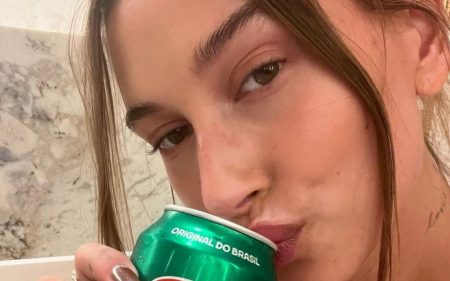 Hailey Bieber dá esperança aos fãs sobre shows de Justin em São Paulo