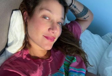 Gabriela Pugliesi se choca ao ver o rosto do filho em exame