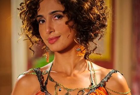 Camila Pitanga ressalta importância de Lado a Lado em sua carreira
