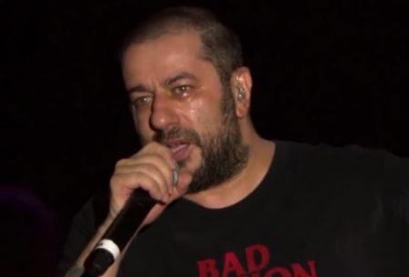 Público do Rock in Rio vaia Bolsonaro e vocalista do CPM 22 se manifesta