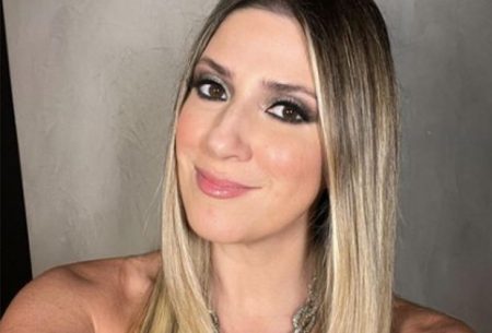 Dani Calabresa solta o verbo ao falar sobre pressão estética e admite: “Sofri muito”