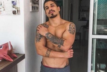 Douglas Sampaio entrega experiência com homem e fala sobre sexualidade: “Não me rotulo, sou livre”