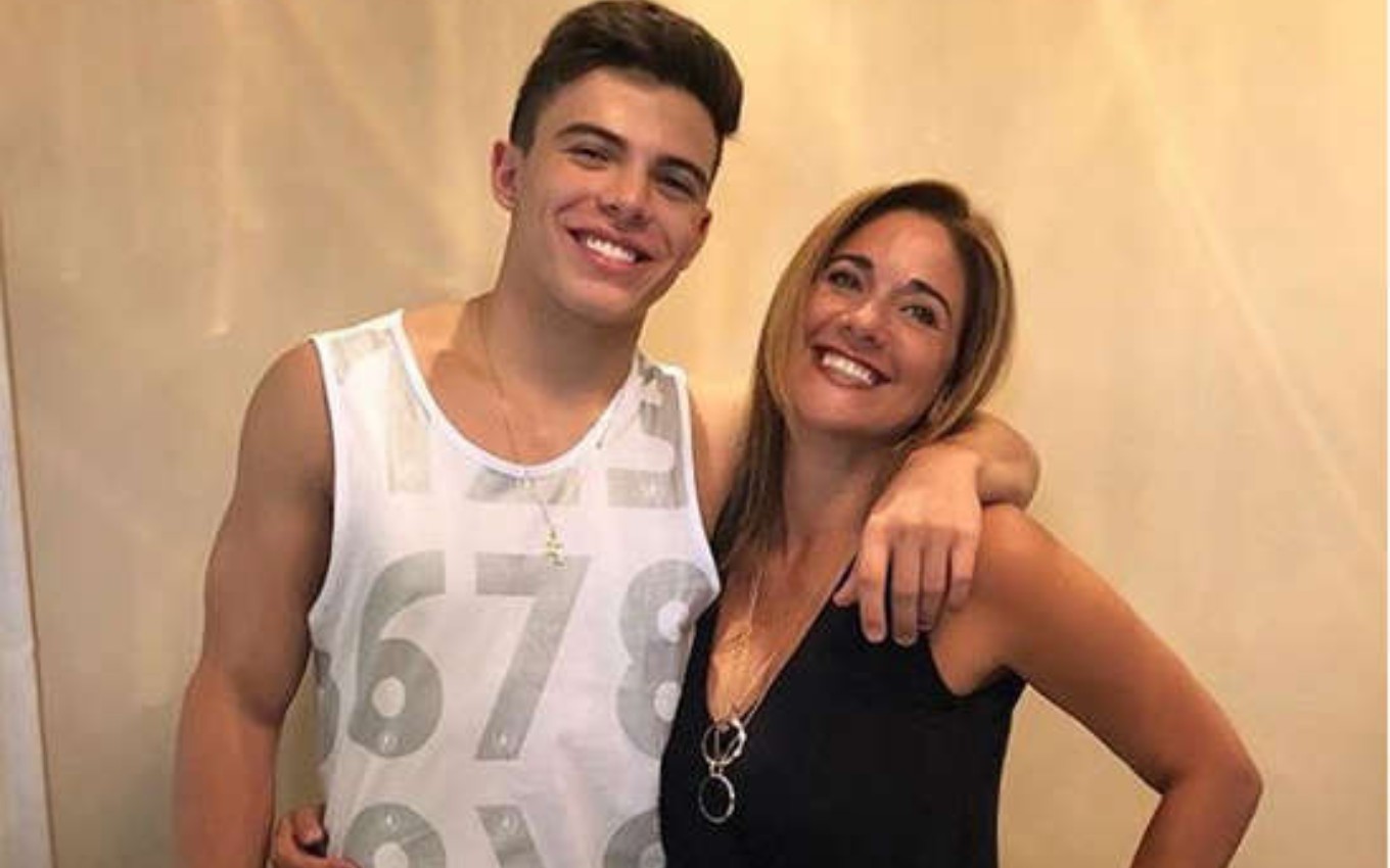 A Fazenda 2022: Mãe de Thomaz Costa defende filho das acusações de Tiago Ramos