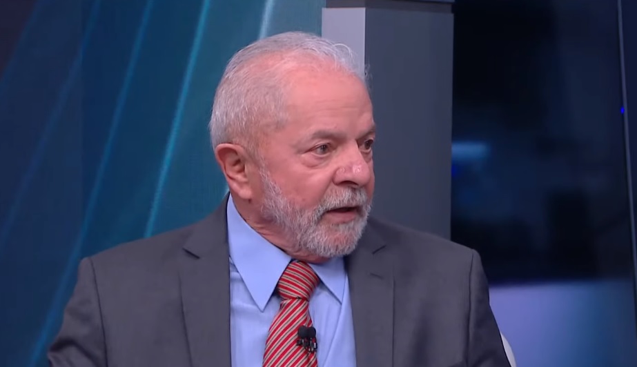 Lula vai ao TSE e denuncia Jovem Pan por campanha velada a favor de Bolsonaro