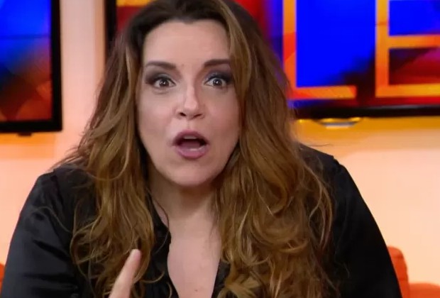 Ana Carolina relembra história inusitada com Cássia Eller: “Veio pelada”