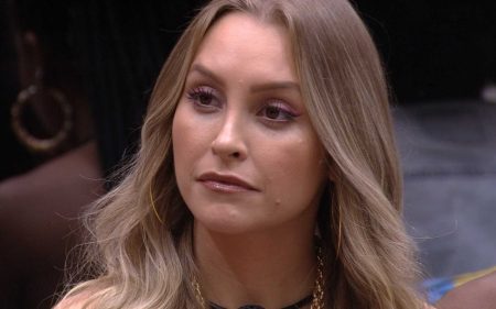 Carla Diaz se pronuncia após rumores de câncer e atitude na Dança dos Famosos