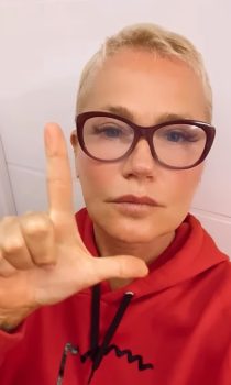 Xuxa Meneghel se posiciona e anuncia apoio a Lula