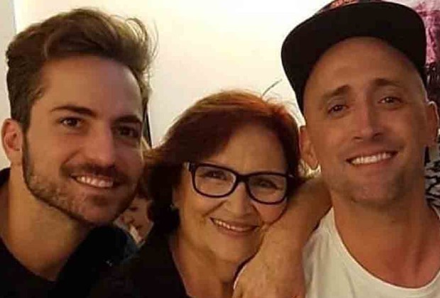Mãe de Paulo Gustavo conta detalhes da relação com Thales Bretas: “Faz tudo pra mim”