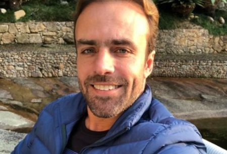 Roger Flores revela motivo de ter se afastado das redes sociais e recorda mudanças