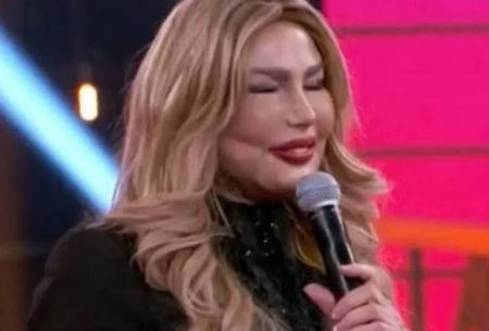 Rosana desabafa e fala em parar carreira após ter aparência detonada