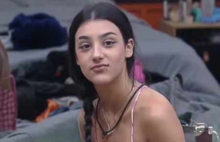 A Fazenda 2022: Bia Miranda diz que pensa em desistir todos os dias do reality