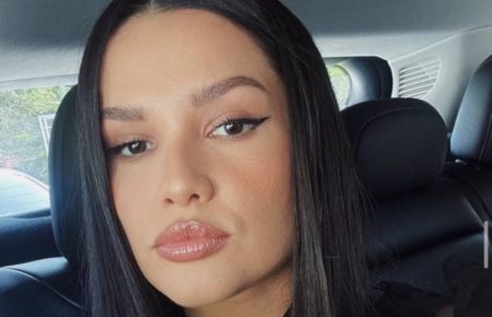 Juliette Freire reclama de protestos, é surpreendida por “explosão” de fã e reage