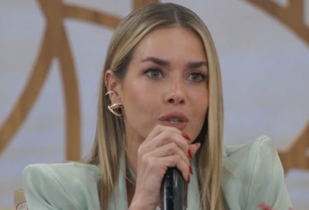 Monique Alfradique termina namoro por causa de situação inusitada e expõe trauma